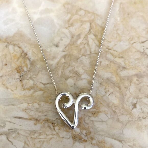 Tiffany & Co. Elsa Peretti Aries Zodiac Sign Necklace 925 Sterling Silver - Picture 1 of 8